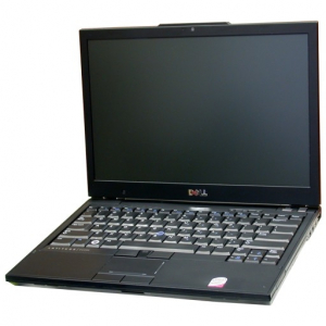 Dell Latitude E4300 (ar defektu) 