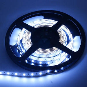 LED Virtenes / Lentes (3528/60 led/m; 4.8 W/m; 480 lm/m; 6000K; IP20; Professional) 352860CWIP20